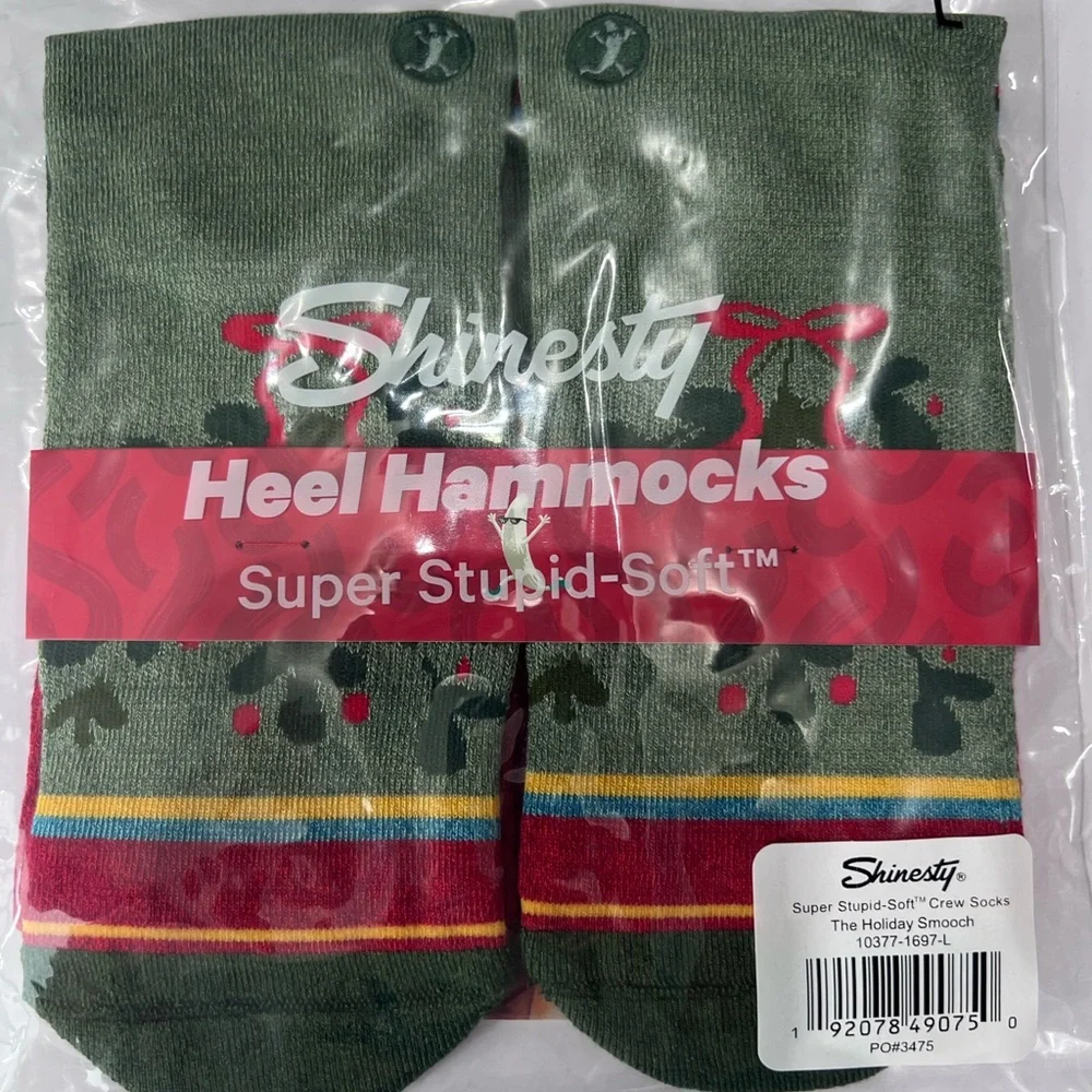 Shinesty super stupid soft crew socks the holiday smooch size large Christmas NW